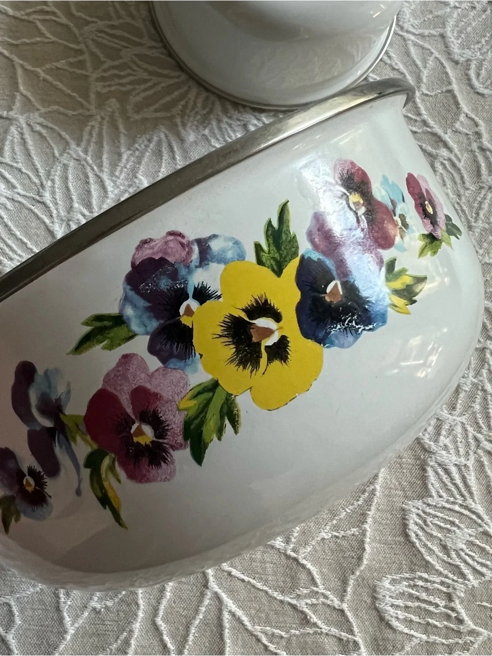 Vintage set enamel